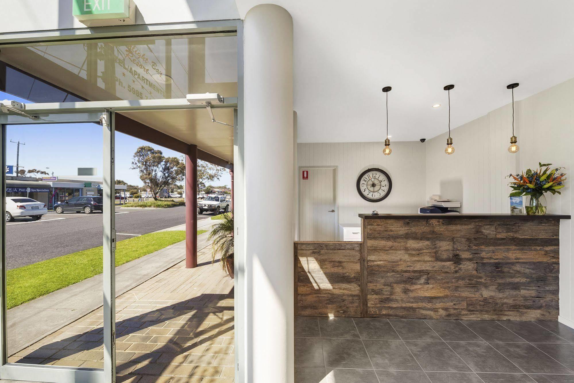 Moonlight Bay Apartments Rye Buitenkant foto